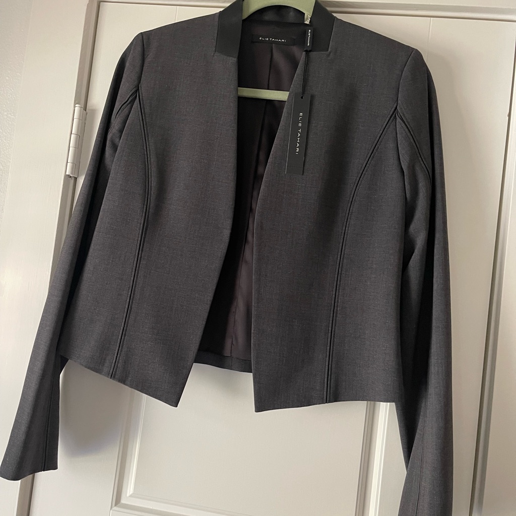 Nwt Elie Tahari Sydney Jacket; Cropped Gray & Faux Leather Collar Jacket
